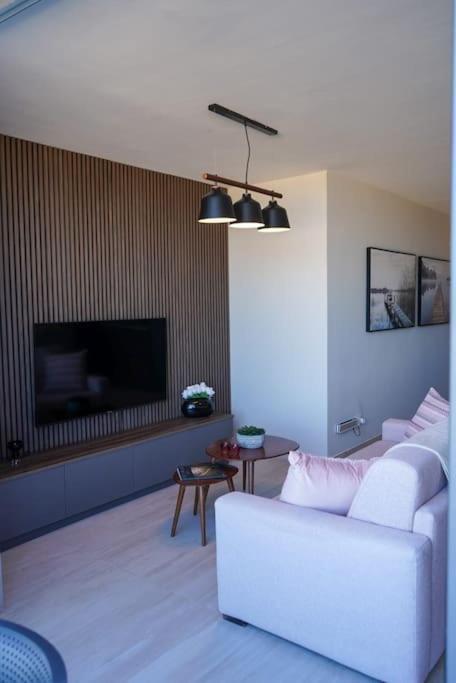 Your Escape: Where Every Sunrise Becomes A Memory Apartment Mellieha
