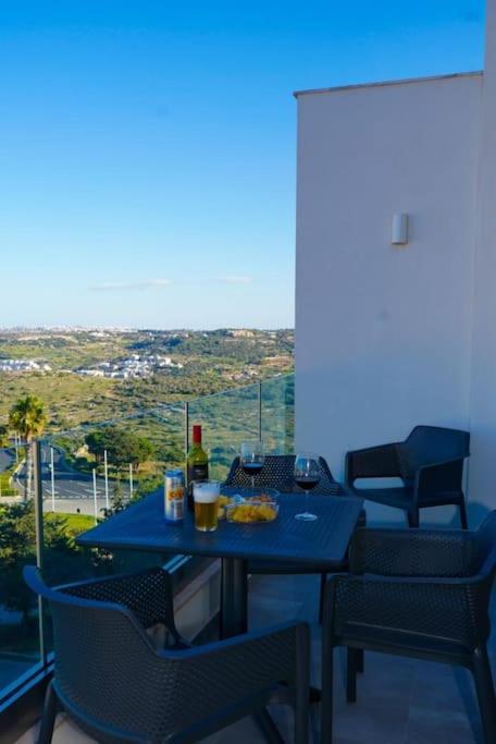 Apartment Your Escape: Where Every Sunrise Becomes A Memory Mellieha